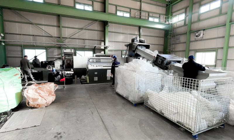POLYSTAR於日本茨城安裝多台工業塑廢料回收機